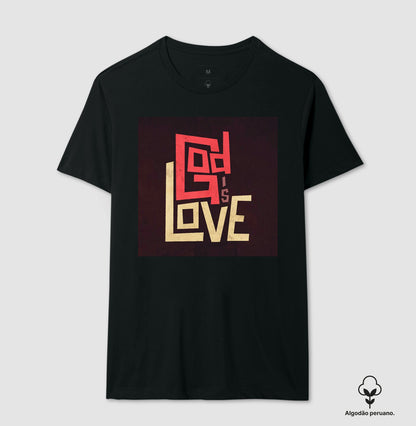 Camiseta Algodão "God is Love"